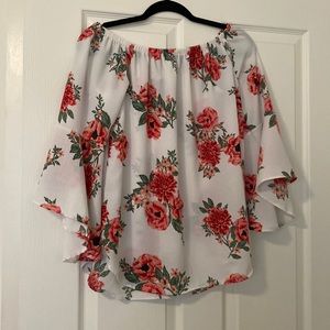Long flowy sleeved floral top